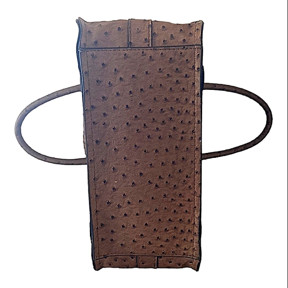 LONDON FOG TAUPE AUTHENTIC OSTRICH LEATHER PRISTINE CONDITION - Picture 4 of 11